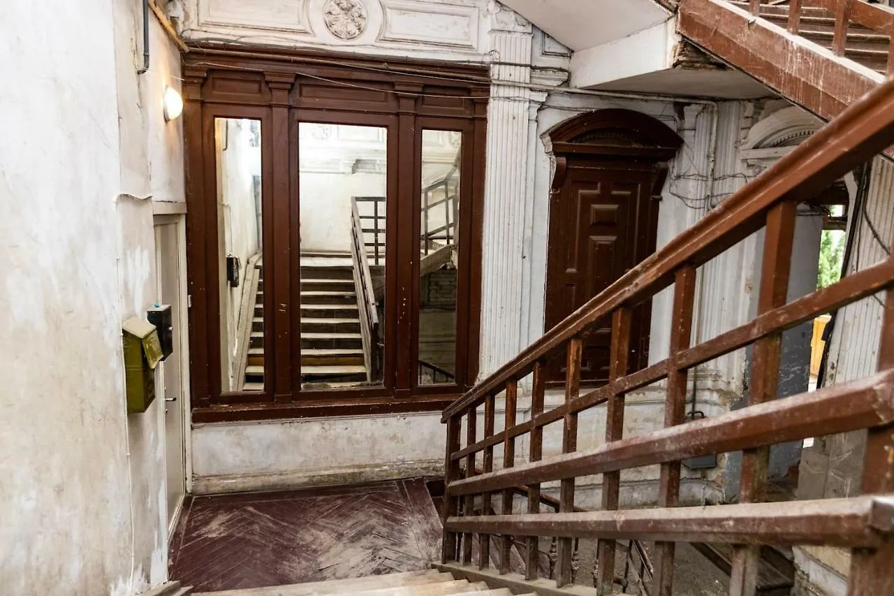 Apartment Sololaki Cozy Place Ingorokva Street Near Freedom Square Tbilisi Georgien